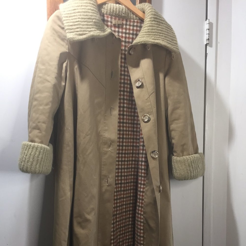 VINTAGE LONG TRENCH COATS ( TAKING OFFER, THE BEST OFFER)